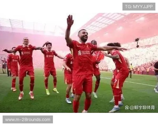 马奎尔头槌制胜曼联客场2-1力压利物浦再次登顶英超第三